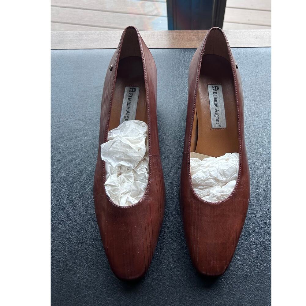 Vintage Etienne Aigner Cognac Leather Pumps Square Toe Low Heel Womens 8W NOS - Picture 6 of 8